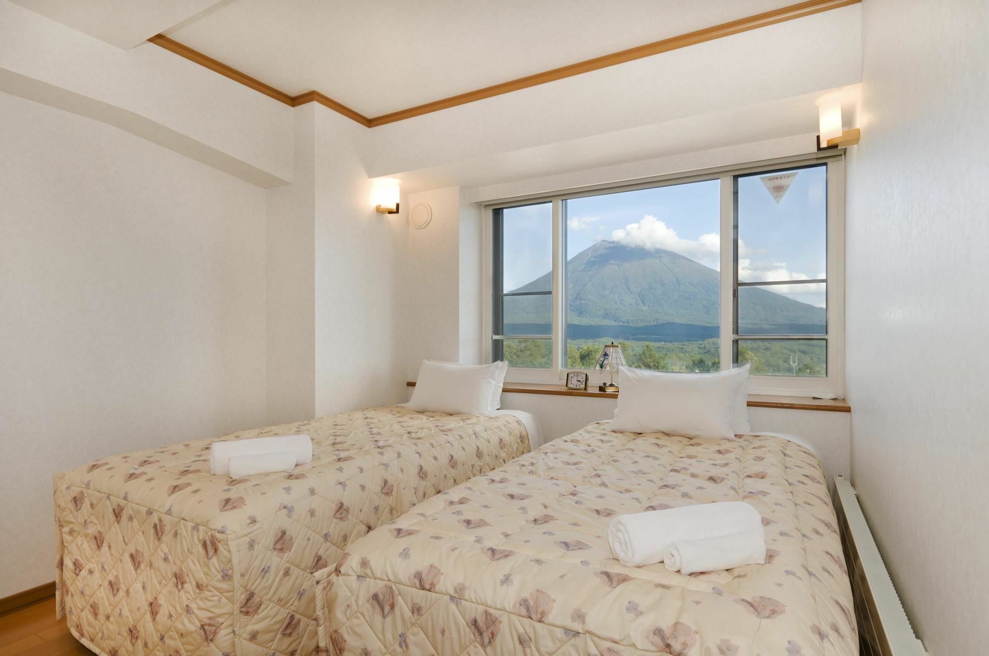 Mountainside Palace Kutchan Luaran gambar